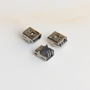 iPhoneꌢUSB-Cӿ Lightning